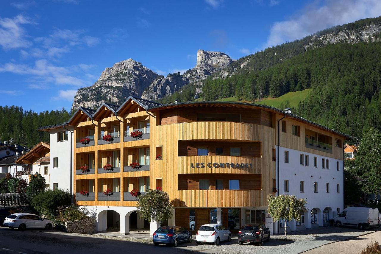 Aparthotel Les Contrades La Villa  Esterno foto